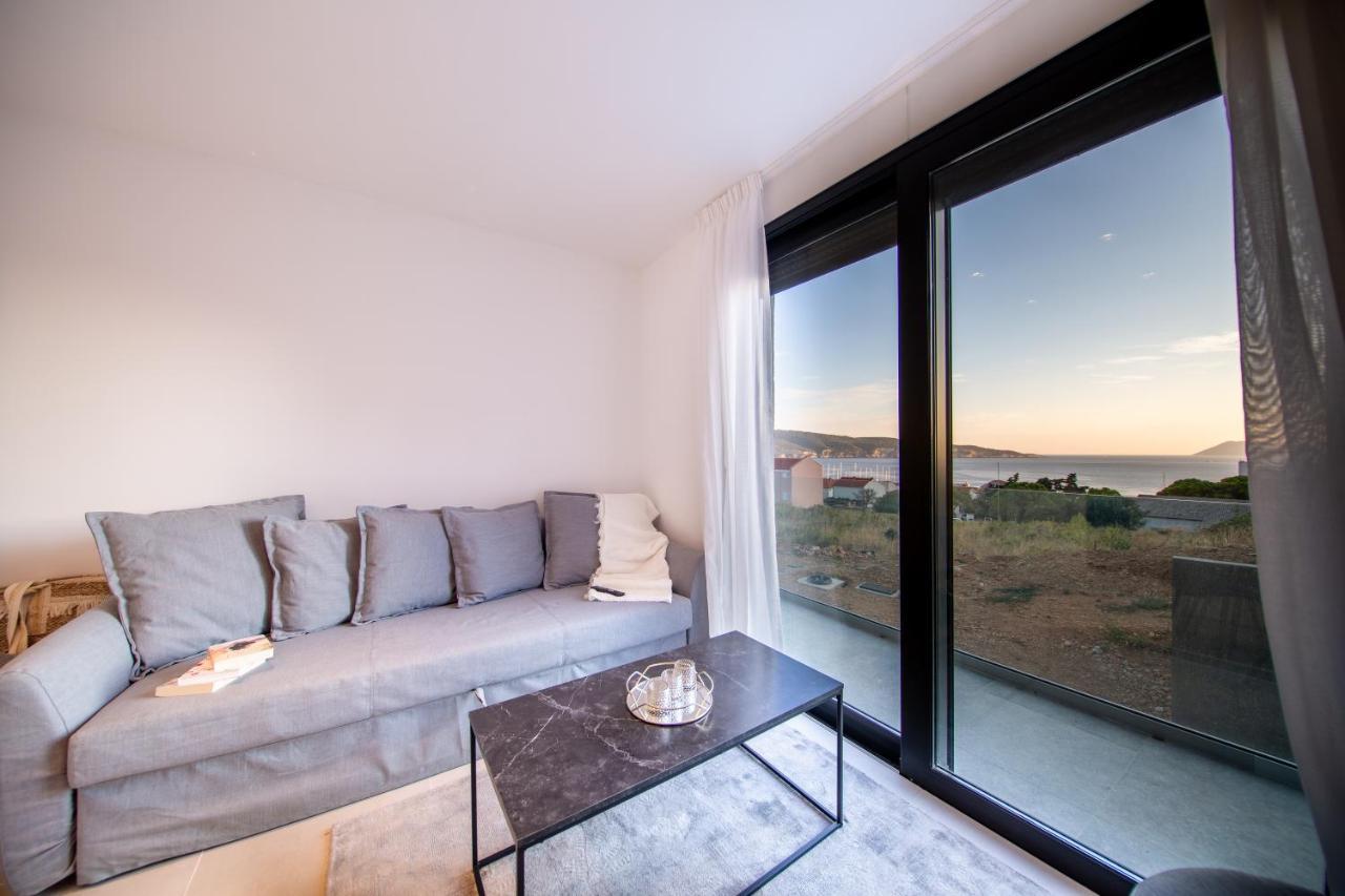 Villa Luce Комижа Экстерьер фото