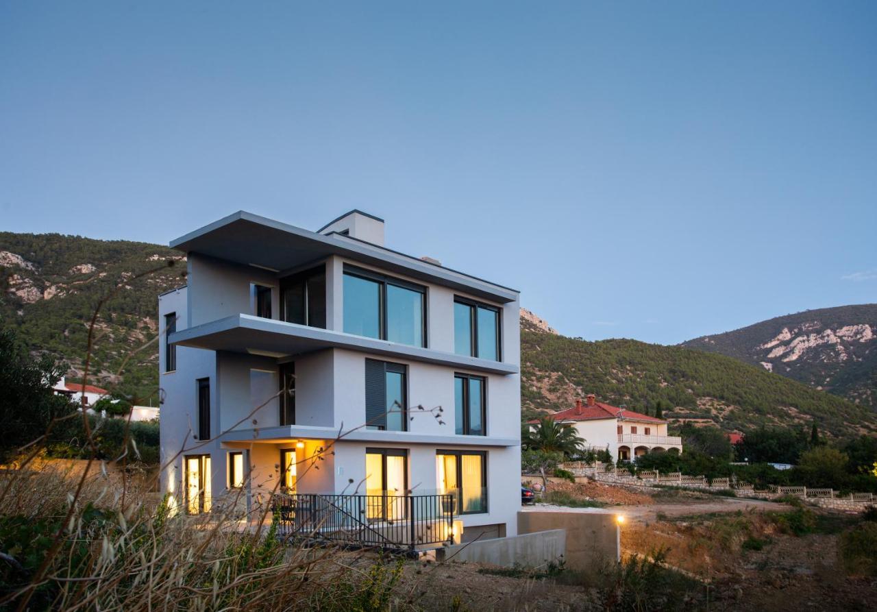 Villa Luce Комижа Экстерьер фото